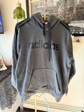 Adidas Women’s Grey Striped Sweatshirt size large